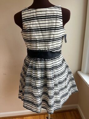 Polo Ralph Lauren Girls Dress  Size 12